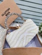 Pearls clutch