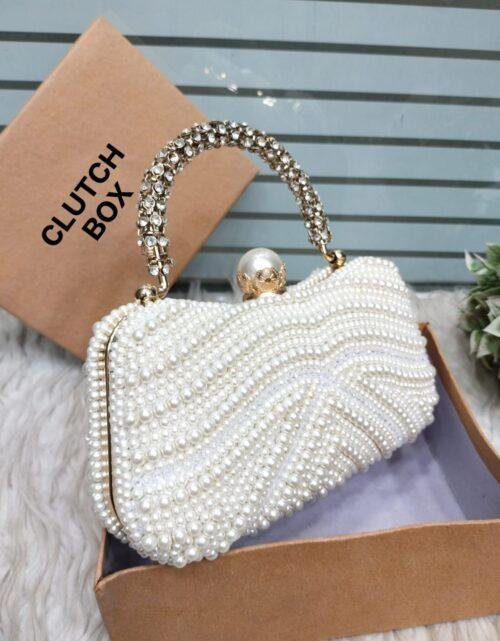 Pearls clutch - Image 3